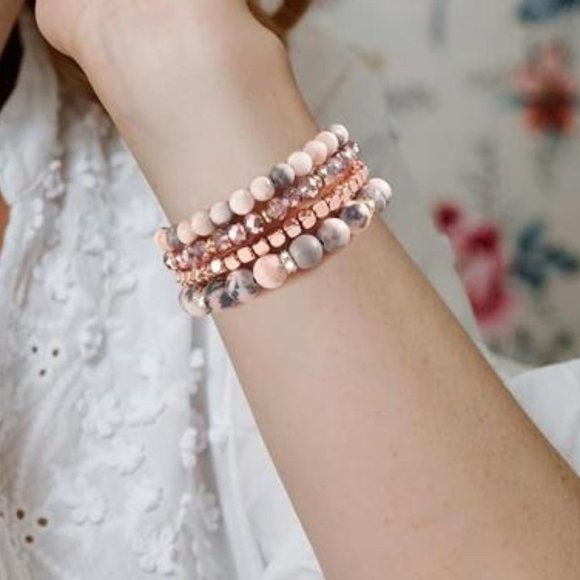 NEW Pink Beaded Apple Watch Band - Picture 3 of 4